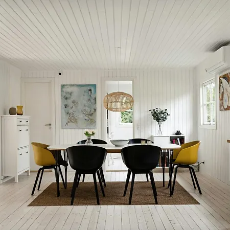 Σπίτι διακοπών Bright And Classic House Near Hove Asnæs